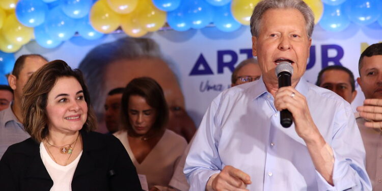 O evento homenageou os 45 anos de vida pública do político e diplomata de carreira Arthur Virgílio. Foto: Karla Vieira e João Neto / Assessoria AVN