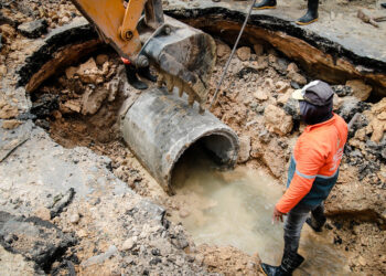 Vários serviços estão sendo realizados na Zona Leste. Foto: Márcio Melo/Seminf