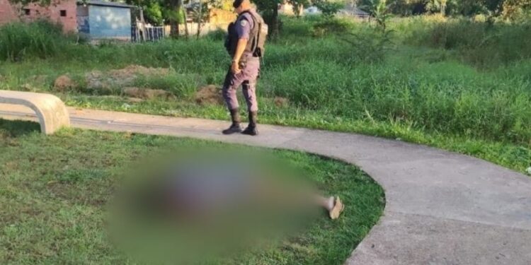 O corpo da mulher trans foi encontrado na manhã desta quarta-feira (8). Foto: Reprodução