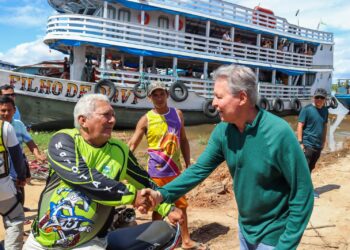 O pré-candidato ao Senado aproveitou o feriado de Corpus Christi para visitar os municípios de Anamã, Anori e Beruri. Foto: Assessoria AVN