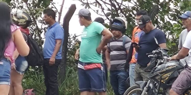 O acidente aconteceu no início da tarde deste domingo (12). Foto: Reprodução