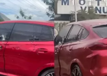 O carro foi atingido com disparos de grosso calibre. Foto: Reprodução