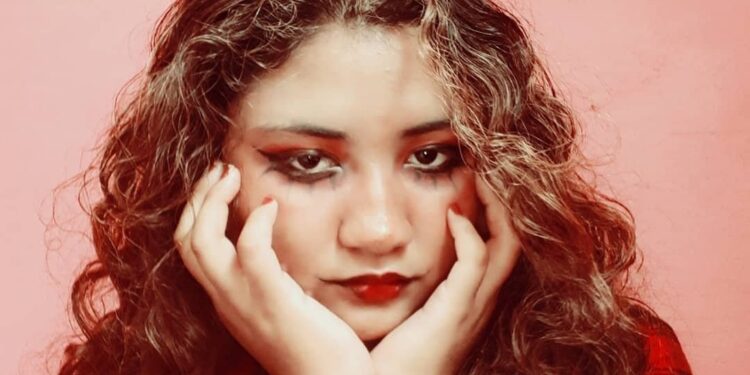 A jovem estava no segundo período do curso de Direito. Foto: Facebook/Reprodução