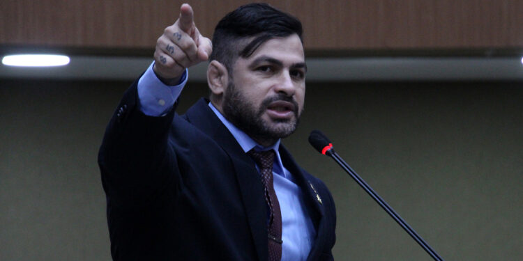 O vereador pede R$ 20 mil de indenização.
Foto: Robervaldo Rocha / CMM