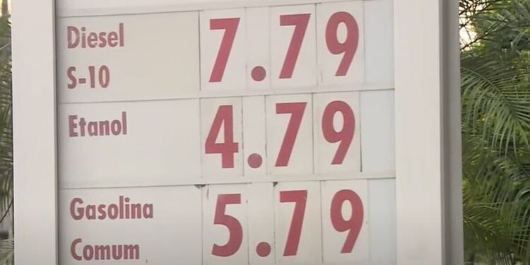 Após o reajuste, os valores já estão caindo nos postos em Manaus. Foto: Reprodução
