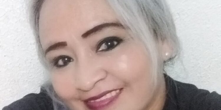 Marcieny Dorval de Castro tem 43 anos e mora no bairro Cidade de Deus, Zona Norte de Manaus.