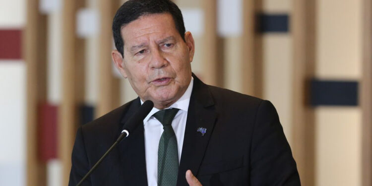 Para o vice-presidente, o caso, ocorrido em período eleitoral, não é 'preocupante'. Foto: Reprodução