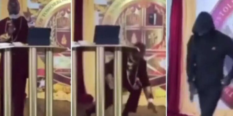 O culto acontecia no último domingo (24). Foto: Reprodução