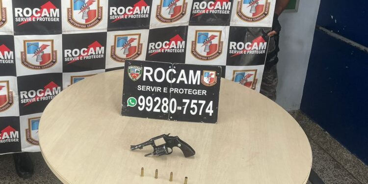 O homem estava com um revólver calibre 38. Foto: Divulgação/PMAM