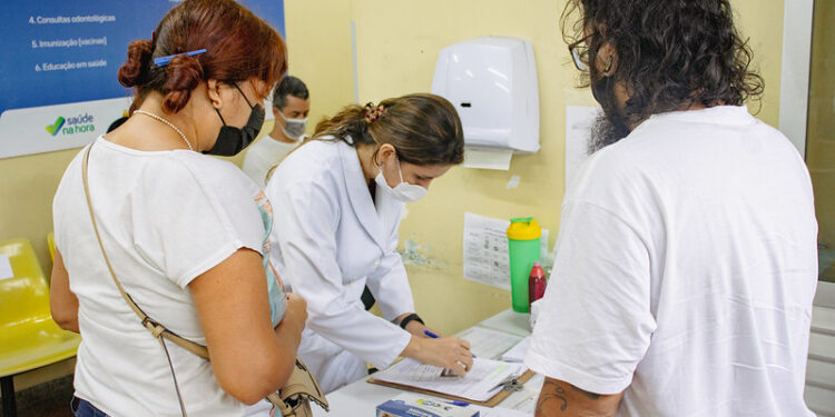Já foram mais de 60 mil atendimentos nas três edições da iniciativa, realizadas neste mês de agosto. Foto: Henrique Souza / Semsa