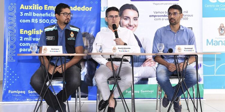 O evento aconteceu na manhã desta quarta-feira, 31/8, no Centro de Cooperação da Cidade (CCC). Foto: João Viana e Dhyeizo Lemos / Semcom