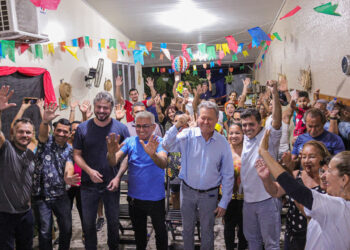 Arthur Neto tem visitado bairros por todas as áreas da cidade. Foto: Karla Vieira / Assessoria AVN