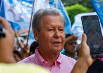 O debate inédito foi realizado pela rede Bandnews/Difusora FM, na manhã desta segunda-feira (29). Foto: Anthony Nobre / Assessoria AVN