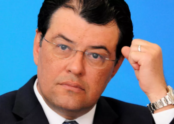 Eduardo Braga homologou candidatura nos últimos dias e informou sua forturna ao TSE. Foto: Reprodução