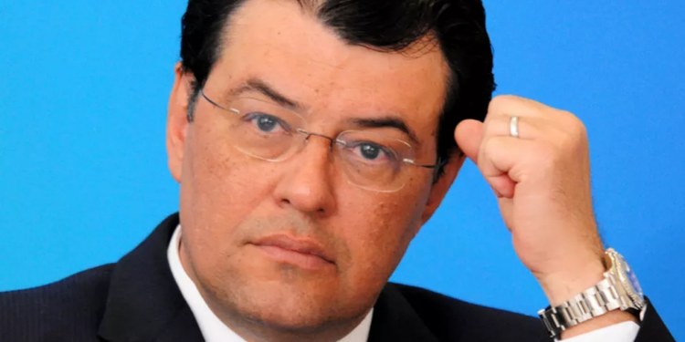 Eduardo Braga homologou candidatura nos últimos dias e informou sua forturna ao TSE. Foto: Reprodução