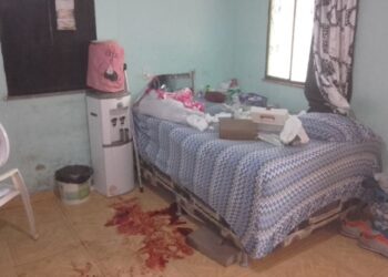 A vítima estava deitado na cama quando os criminosos entraram. Foto: Divulgação/PMAM