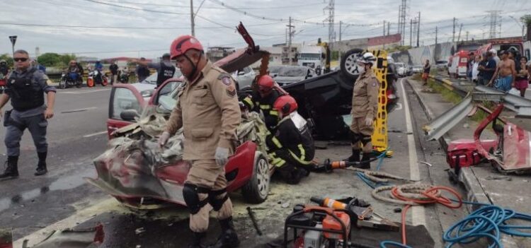 O acidente foi registrado nas primeiras horas da manhã desta segunda-feira (1º). Foto: Reprodução