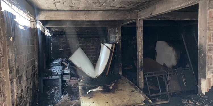 O incêndio ocorreu na madrugada. Foto: Divulgação