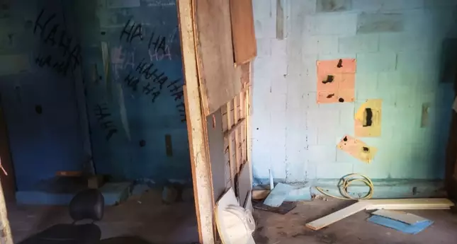 A mulher foi resgatada pela polícia e salva. Foto: Reprodução