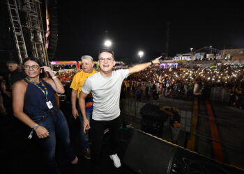 O prefeito disse que vai continuar com o investimento nas artes e cultura nos próximos anos. Foto: Dhyeizo Lemos / Semcom