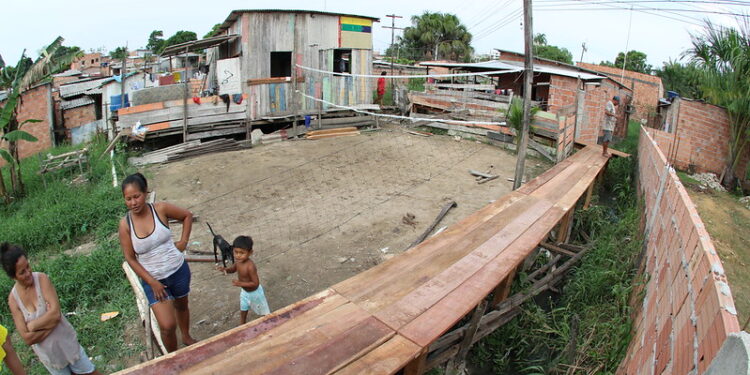 A ponte tem aproximadamente 140 metros de extensão. Foto:  Márcio Melo / Seminf