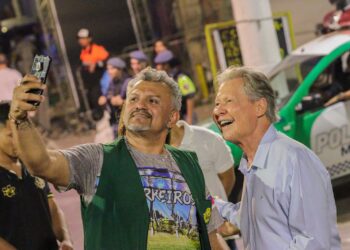 Arthur foi recebido com demonstrações de carinho. Foto: Karla Vieira / Assessoria AVN