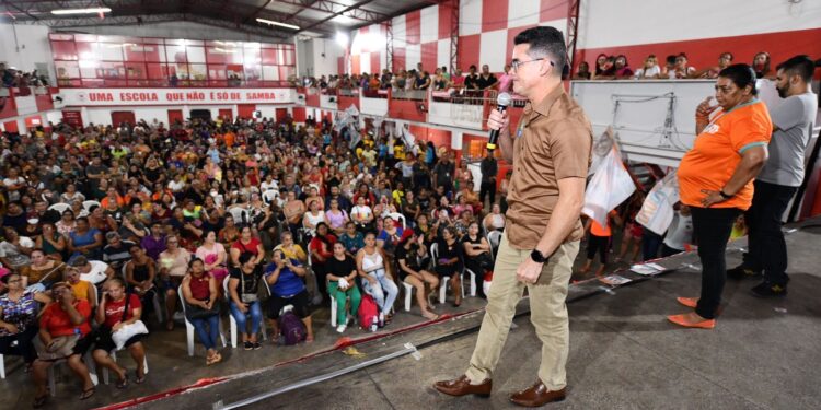 David Almeida tem frequentado várias reuniões. Foto: Divulgação