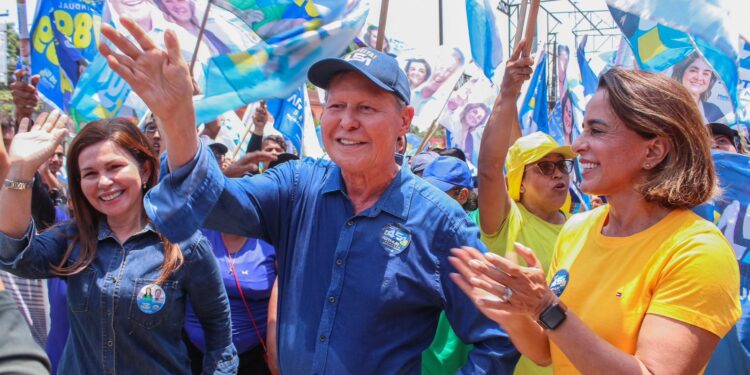 O apoio foi grande em Iranduba, onde o candidato esteve presente. Foto: Karla Vieira / Assessoria AVN