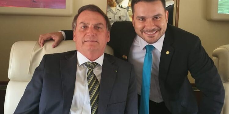 Alberto Neto diz que ganhou prêmio por atuação, mas tem apenas 3 projetos aprovados. Foto: Reprodução