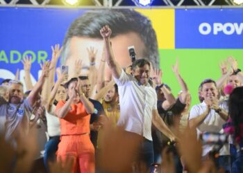 Tanto na capital quanto no interior o governador lidera, segundo pesquisa. Foto: Divulgação