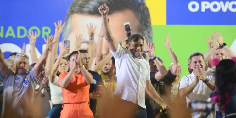 Tanto na capital quanto no interior o governador lidera, segundo pesquisa. Foto: Divulgação