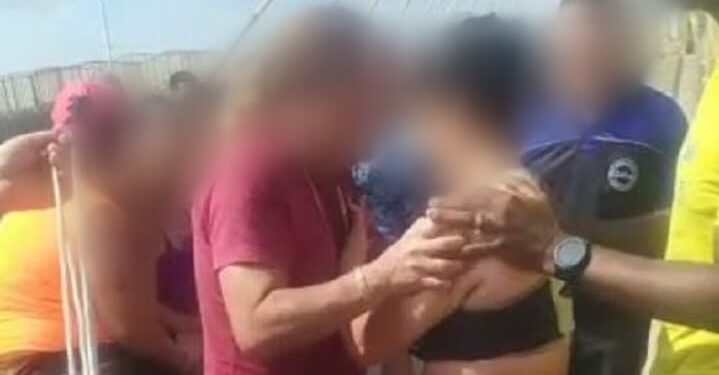 A mulher foi ajudada e estaria aborrecida com alguém de seu convívio. Foto: Reprodução