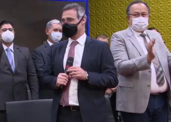 Ambos já se conhecem e o ministro pediu mais tempo para analisar o caso. Foto: Reprodução/Internet