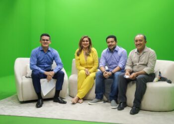 A titular da Semed, professora Dulce Almeida, frisou que a gestão do prefeito David Almeida é marcada pela valorização dos profissionais da Educação municipal. Foto:  Ruan Souza / Semcom