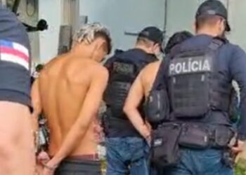 Dois suspeitos foram presos pela polícia. Foto: Reprodução