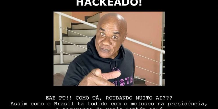 O site passou a estampar uma foto do ex-ator pornô. Foto: Reprodução