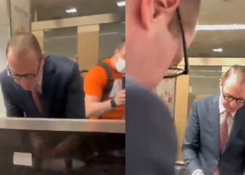 O advogado em nenhum momento reage. Foto: Reprodução