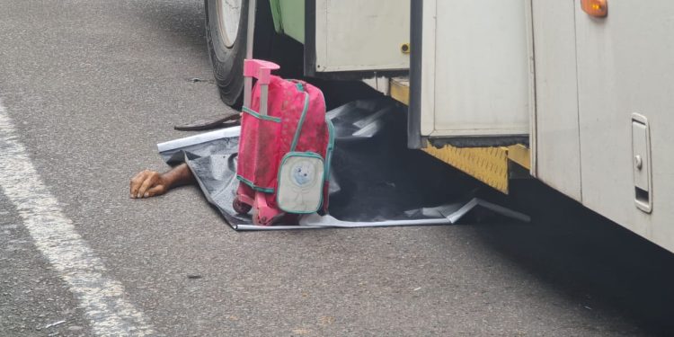 Idoso morre esmagado por ônibus na Compensa