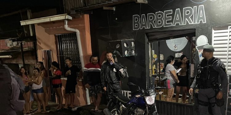 O crime ocorreu na noite desta sexta-feira (3) e a vítima foi atingida na cabeça. Foto: Reprodução