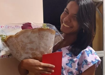 A mulher usou o CRM de uma ginecologista pernambucana. Foto: Reprodução