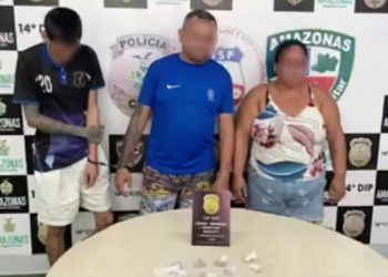 Pai, mãe e filho foram presos em flagrante após denúncias. Foto: Divulgação