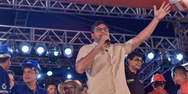 O lançamento do 56ª Festival Folclórico de Parintins (distante 369 km de Manaus) aconteceu no Bumbódromo da Ilha Tupinambarana. Foto: Janailton Falcão e Alex Pazuello / Secom