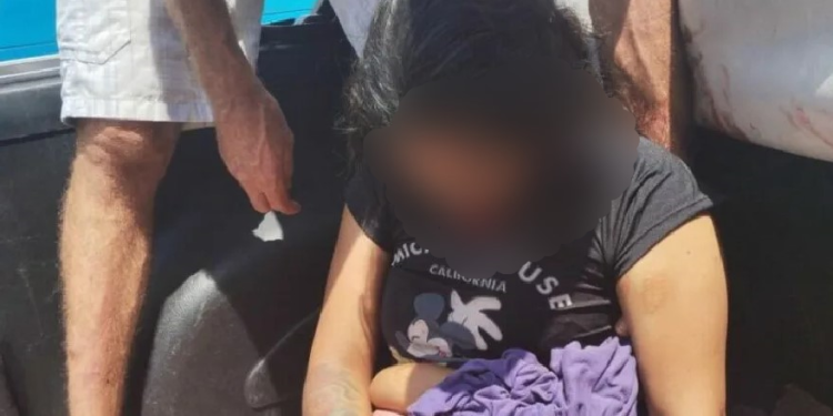 A mulher foi socorrida com vida, mas o estado de saúde seria grave. Foto: Reprodução