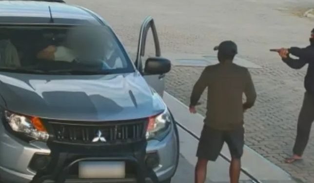 O crime foi registrado por câmeras de segurança do posto de combustível. Foto: Reprodução