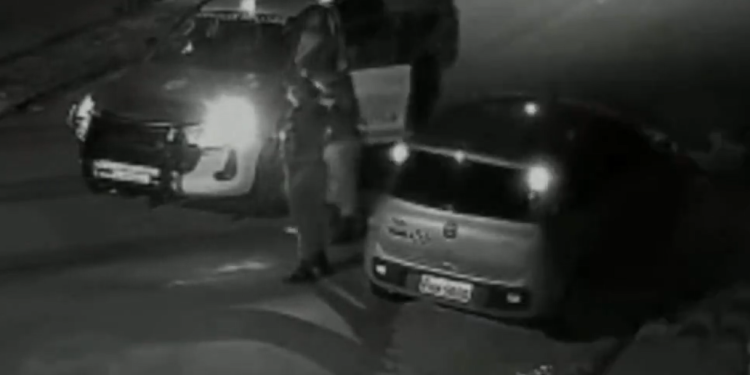 Os policiais militares não tiveram os nomes revelados. Foto: Reprodução