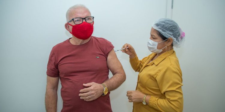 A vacina já está disponível para maiores de 18 anos. Foto: Reprodução