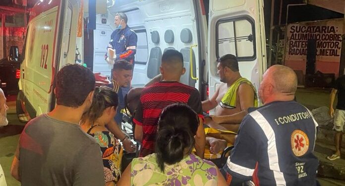 O homem foi socorrido pelo Samu e levado para uma unidade hospitalar. Foto: Reprodução