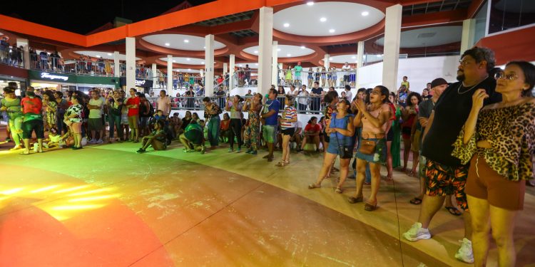 Deverão passar cerca de seis grupos musicais. Foto: Clóvis Miranda / Arquivo Semcom