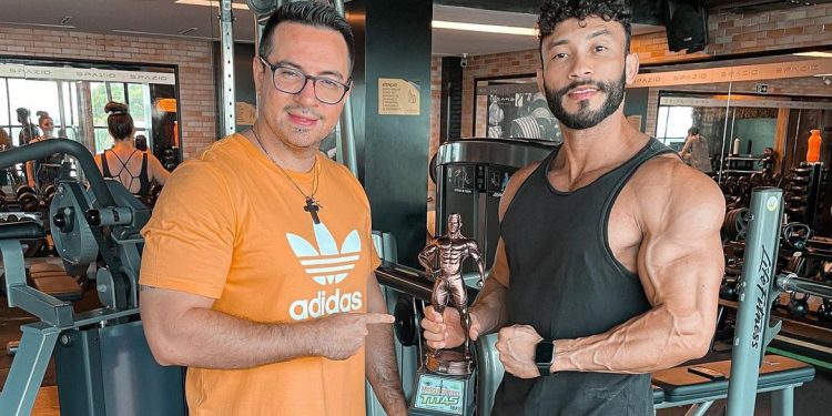 O anúncio também foi feito nas redes sociais do profissional. Foto: Reprodução