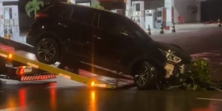 O acidente ocorreu na noite desta sexta-feira (21). Foto: Reprodução